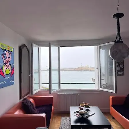 Au Arts Des Eaux Vue ! 3eme Etages ディエップ