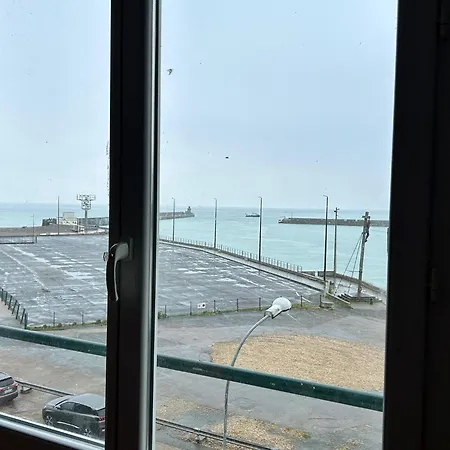 Au Arts Des Eaux Vue ! 3eme Etages ディエップ
